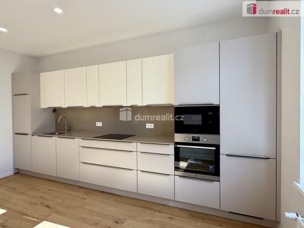 Pronájem bytu 3+1, Mariánské Lázně, Dřevěná, 105 m2