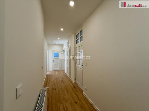 Pronájem bytu 3+1, Mariánské Lázně, Dřevěná, 105 m2