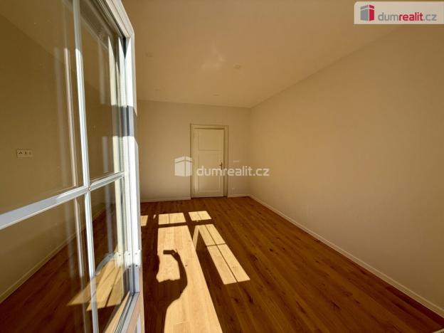 Pronájem bytu 3+1, Mariánské Lázně, Dřevěná, 105 m2