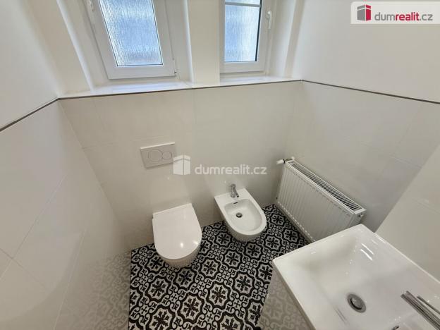 Pronájem bytu 3+1, Mariánské Lázně, Dřevěná, 105 m2