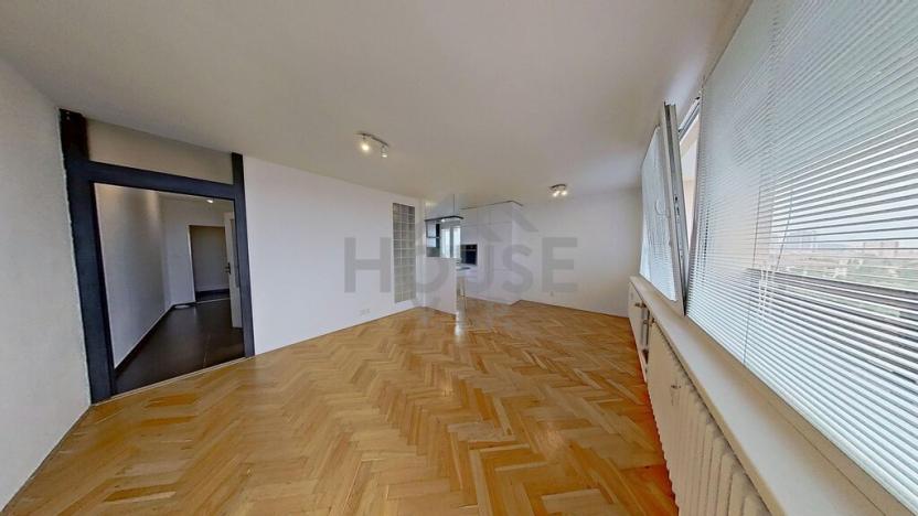 Prodej bytu 2+kk, Praha, Gutova, 52 m2