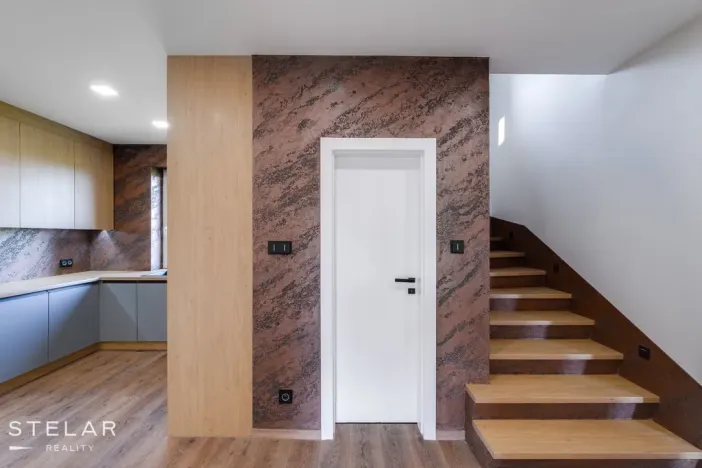 Prodej rodinného domu, Ostrava - Krásné Pole, Nad Mlýnkem, 294 m2