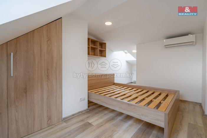 Prodej bytu 3+kk, Praha - Karlín, Křižíkova, 92 m2