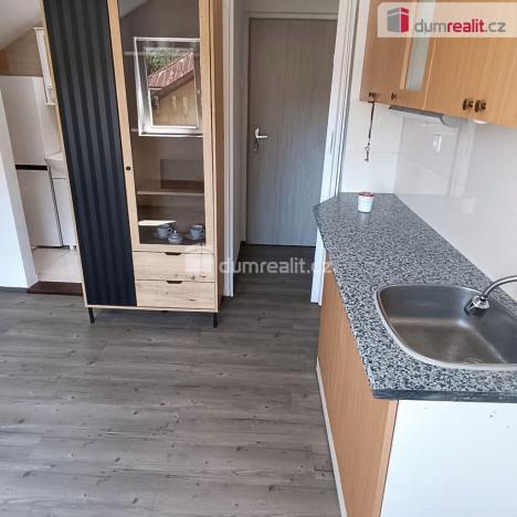 Pronájem bytu 1+kk, Benešov nad Ploučnicí, Nádražní, 18 m2