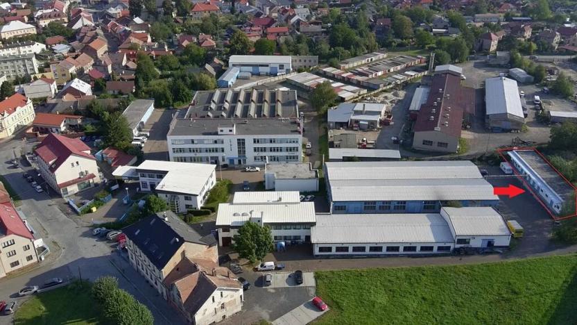 Pronájem skladu, Skuteč, Husova, 14 m2