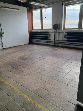 Pronájem skladu, Skuteč, Husova, 421 m2