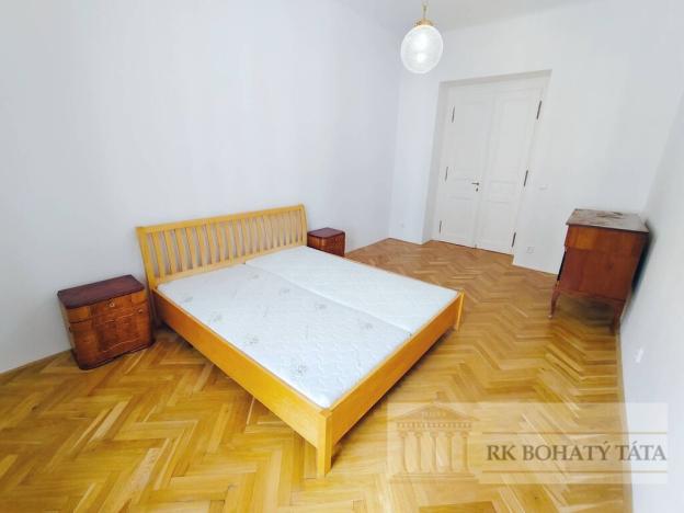 Pronájem bytu 3+1, Praha - Vinohrady, Koubkova, 80 m2