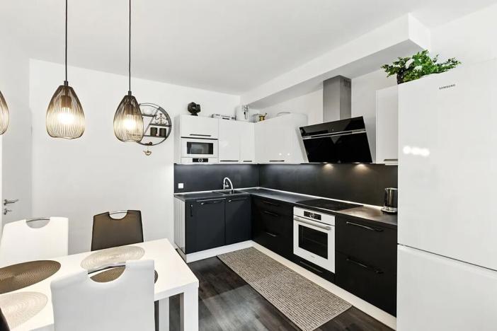 Prodej bytu 2+kk, Praha - Dolní Měcholupy, Honzíkova, 57 m2