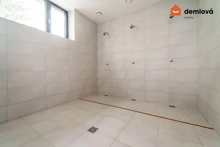 Pronájem komerční nemovitosti, Orlová, Polní, 435 m2