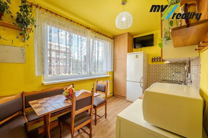 Prodej bytu 3+1, Český Dub, Mírové sídliště, 63 m2