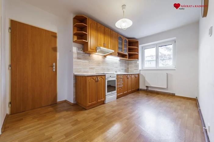 Pronájem bytu 2+1, Přerov, Jižní čtvrť I, 51 m2