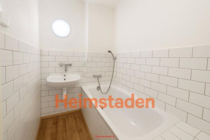 Pronájem bytu 1+1, Ostrava - Poruba, náměstí Vítězslava Nováka, 37 m2