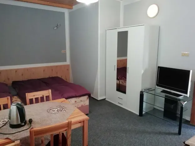 Prodej ubytování, Bouzov, 647 m2