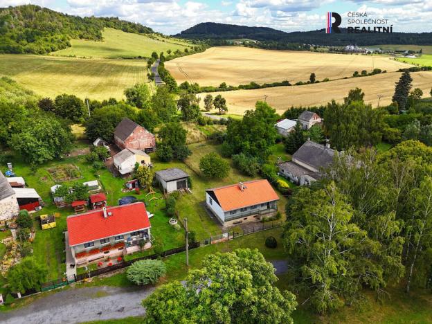 Prodej rodinného domu, Vroutek - Vrbička, 104 m2