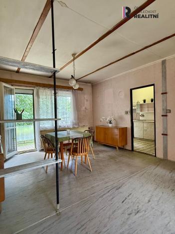 Prodej rodinného domu, Vroutek - Vrbička, 104 m2