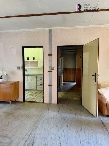 Prodej rodinného domu, Vroutek - Vrbička, 104 m2