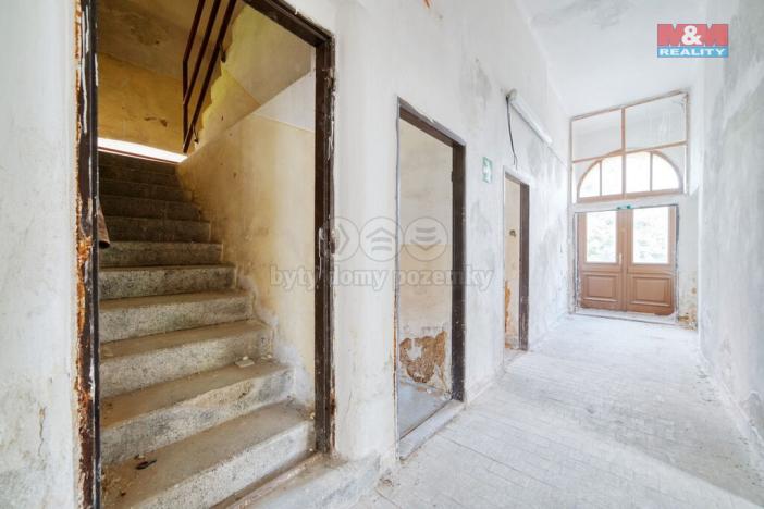 Pronájem obchodního prostoru, Plzeň - Východní Předměstí, sady 5. května, 330 m2