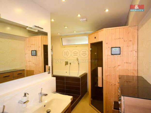 Prodej bytu 5+1, Krnov - Pod Bezručovým vrchem, Albrechtická, 160 m2