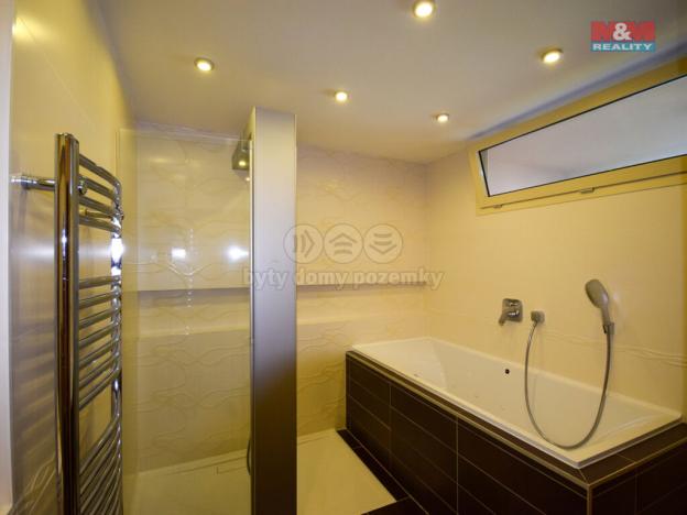 Prodej bytu 5+1, Krnov - Pod Bezručovým vrchem, Albrechtická, 160 m2