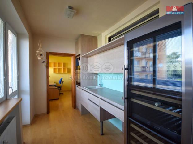 Prodej bytu 5+1, Krnov - Pod Bezručovým vrchem, Albrechtická, 160 m2