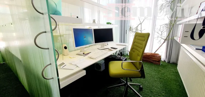 Prodej kanceláře, Jesenice, Nákupní, 59 m2