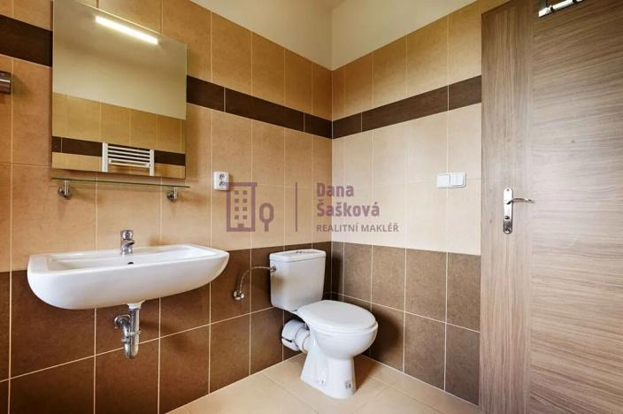 Pronájem bytu 3+kk, Jindřichův Hradec, sídliště Vajgar, 58 m2