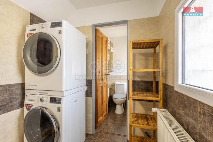 Prodej rodinného domu, Holany, 230 m2