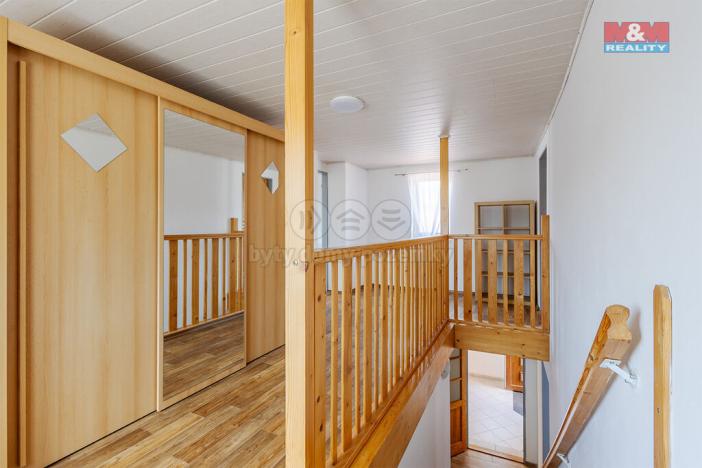 Prodej rodinného domu, Holany, 230 m2