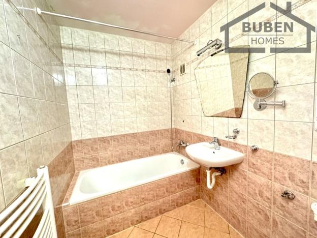 Prodej bytu 3+1, Tachov, Sládkova, 82 m2