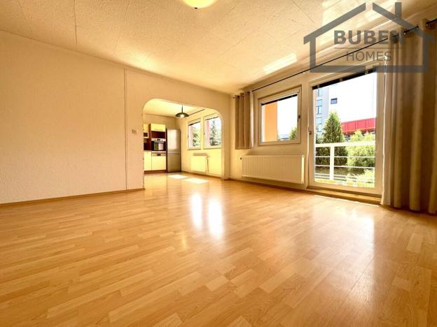 Prodej bytu 3+1, Tachov, Sládkova, 82 m2