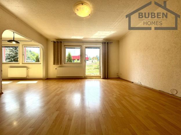 Prodej bytu 3+1, Tachov, Sládkova, 82 m2