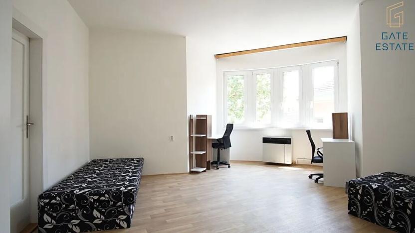 Pronájem bytu 2+1, Brno, Bratislavská, 78 m2