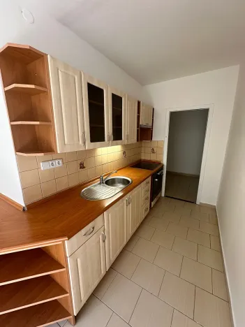 Prodej bytu 3+1, Děčín, Kosmonautů, 76 m2