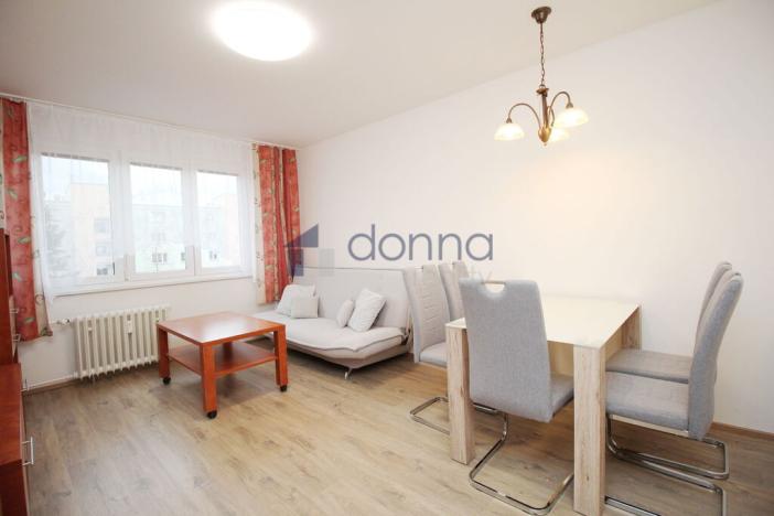 Pronájem bytu 2+1, Praha, Přesličková, 56 m2