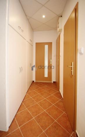 Pronájem bytu 2+1, Praha, Přesličková, 56 m2