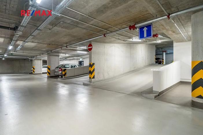 Pronájem bytu 2+kk, Praha - Kamýk, Zimova, 55 m2