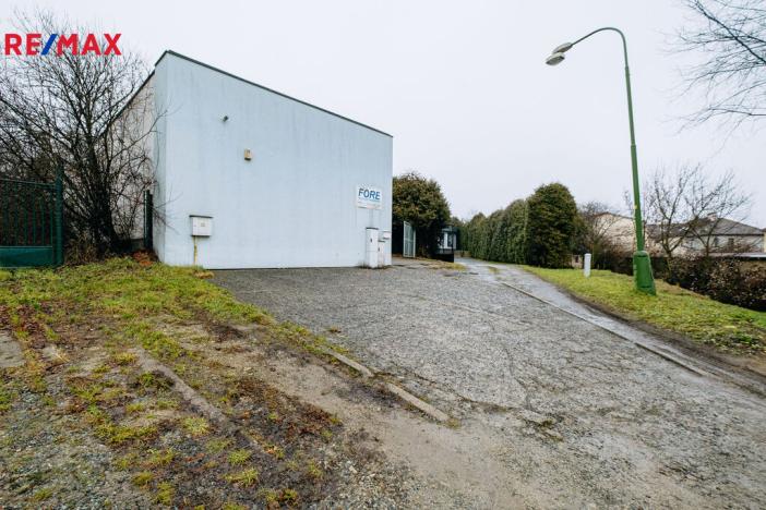 Prodej výrobních prostor, Třebíč - Borovina, Fibichova, 360 m2