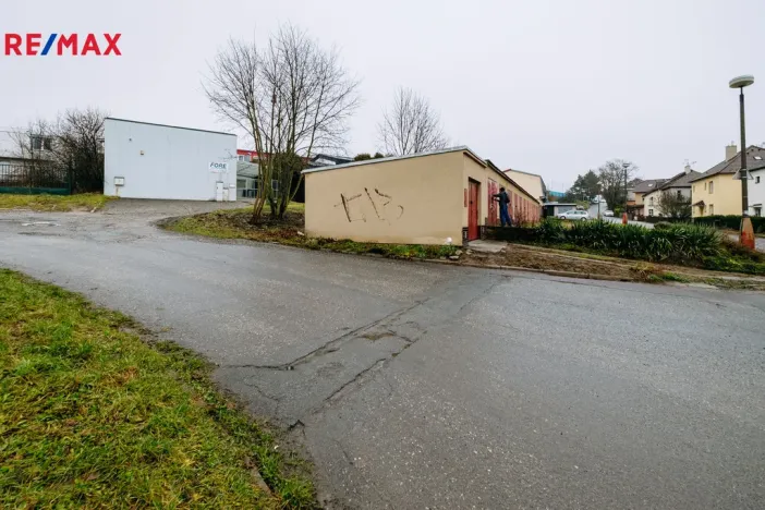 Prodej výrobních prostor, Třebíč - Borovina, Fibichova, 360 m2