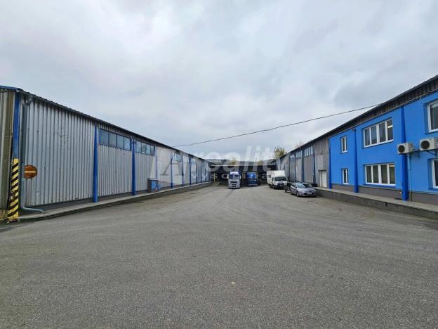Pronájem skladu, Jihlava, Školní, 250 m2
