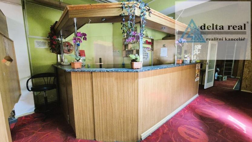 Pronájem obchodního prostoru, Šumperk, Hlavní třída, 141 m2