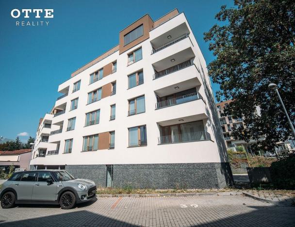 Pronájem bytu 2+kk, Plzeň, Pallova, 46 m2