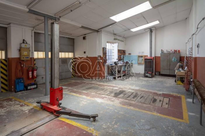 Pronájem skladu, Mělník, Kokořínská, 249 m2