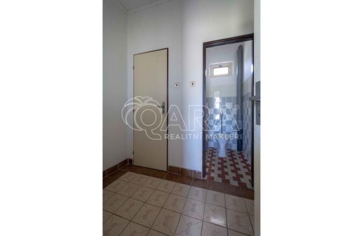 Pronájem skladu, Mělník, Kokořínská, 249 m2