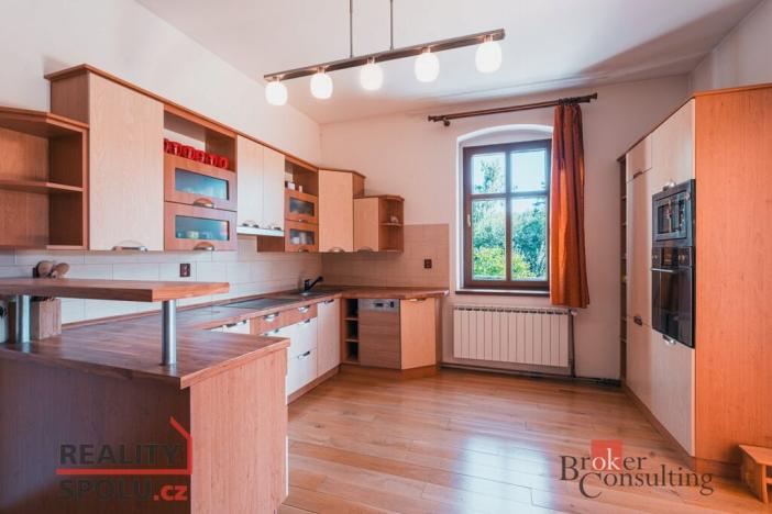 Prodej vily, Horní Bříza, K Cihelně, 1170 m2