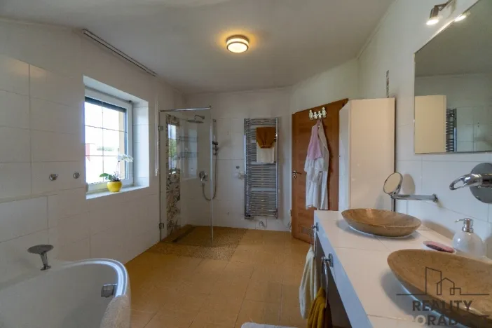 Prodej rodinného domu, Staré Hrady, 175 m2