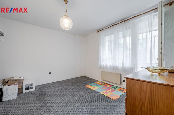 Prodej bytu 4+1, Horoměřice, K Bytovkám, 94 m2