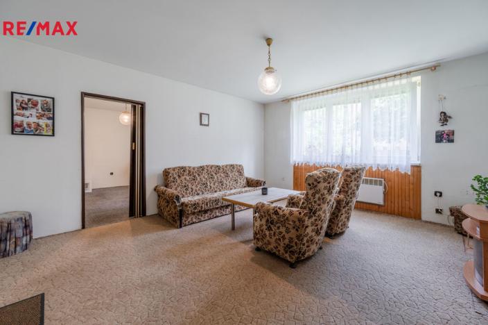 Prodej bytu 4+1, Horoměřice, K Bytovkám, 94 m2