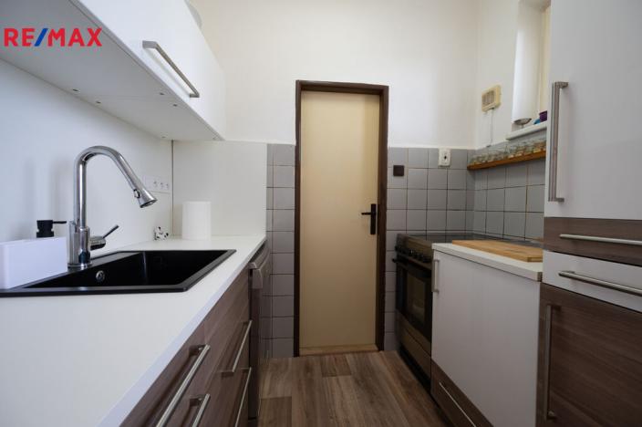 Prodej bytu 4+1, Horoměřice, K Bytovkám, 94 m2