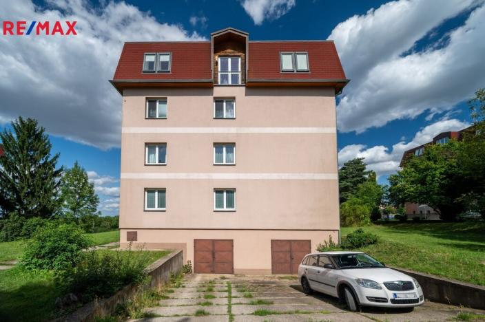 Prodej bytu 4+1, Horoměřice, K Bytovkám, 94 m2
