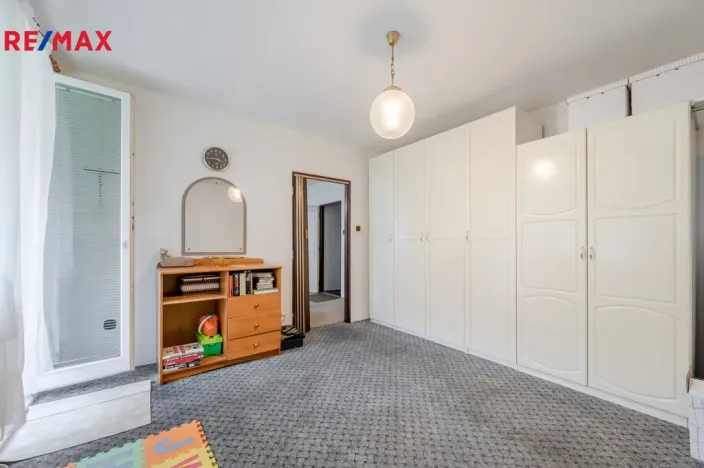 Prodej bytu 4+1, Horoměřice, K Bytovkám, 94 m2